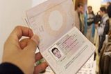 رکورد صدور گذرنامه شکست/ هشدار پلیس به زائران اربعین درباره کارچاق‌کن‌ها