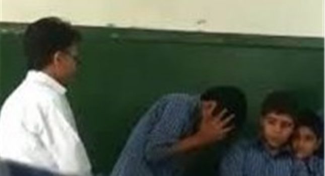 پخش فیلم تنبیه دانش‌آموز دبیرستانی مردم شوش را متاثر کرده است/ارجاع پرونده معلم متخلف به شورای تخلفات آموزش و پرورش