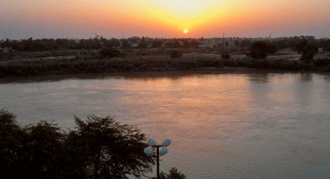 برگزاری چهل و چهارمین جلسه شورای حفاظت کیفی رودخانه کارون در خوزستان