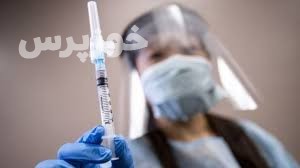 کارکنان بخش ICU بیمارستان ایذه واکسن کرونا تزریق می کنند