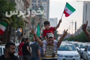 شادی مردم پس از پیروزی تیم ملی فوتبال- اهواز
