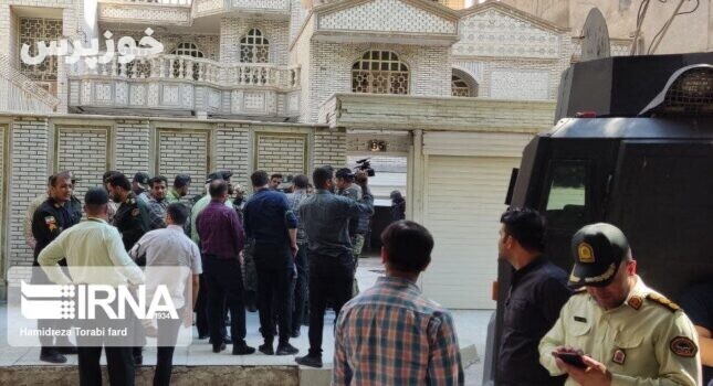 دادستان اهواز جزییات زمین‌گیر شدن قاتل فراری در محله کیانپارس اهواز را تشریح کرد