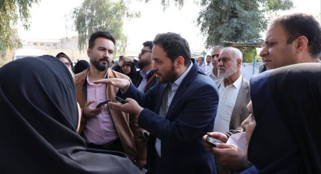 بازدید خبرنگارن از تصفیه خانه فاضلاب غرب اهواز/پیشرفت 35درصدی در مدت زمان یک سال