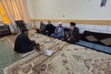 دیدار رئیس ، کارکنان دادگستری و امام جمعه شهرستان صیدون با خانواده های معظم شهدا به مناسبت دهه فجر